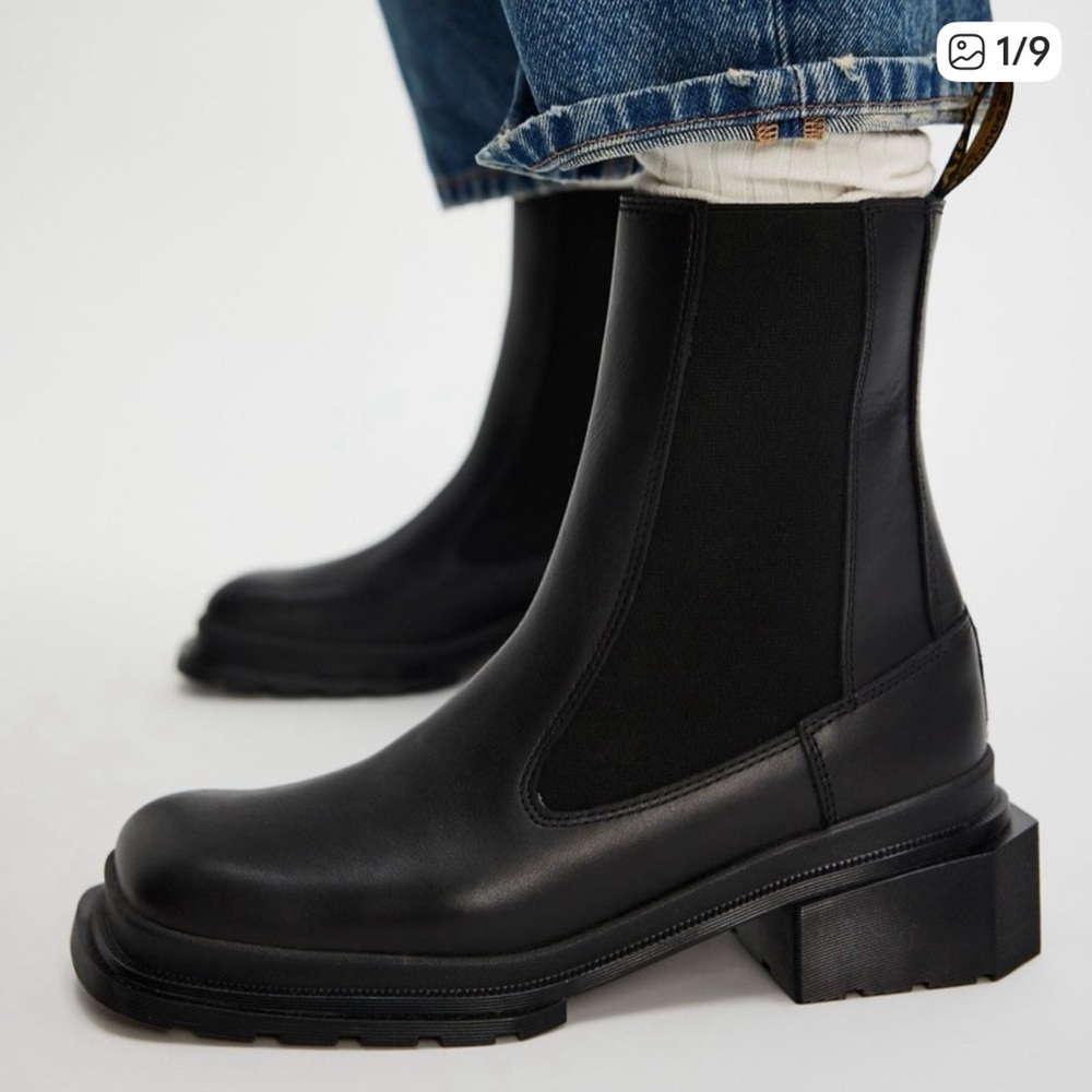Dr. Martens Black Leather Heeled Chelsea Boots